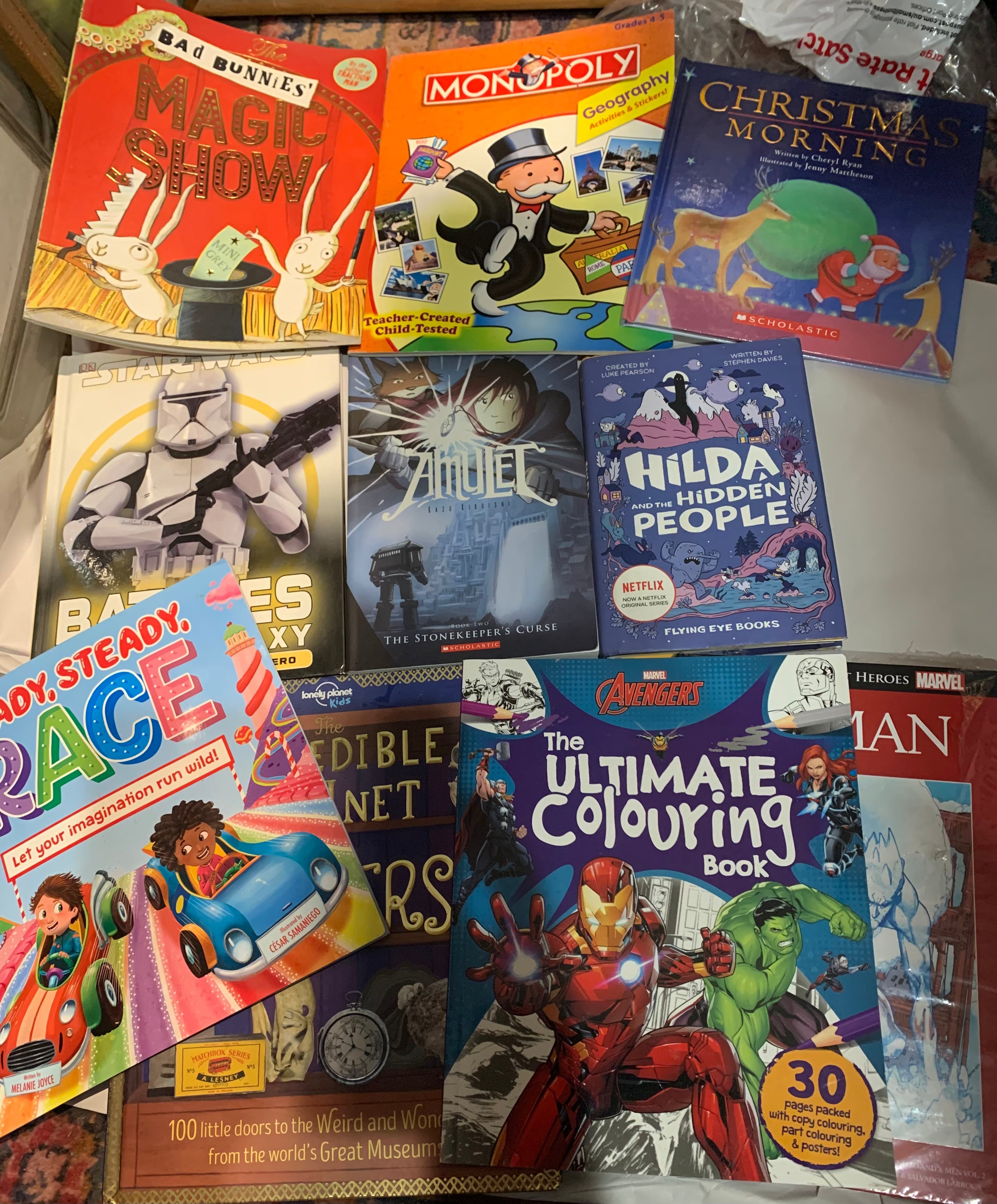 Kids books mystery box.       🔥 🔥🔥limited time🔥 only 🔥