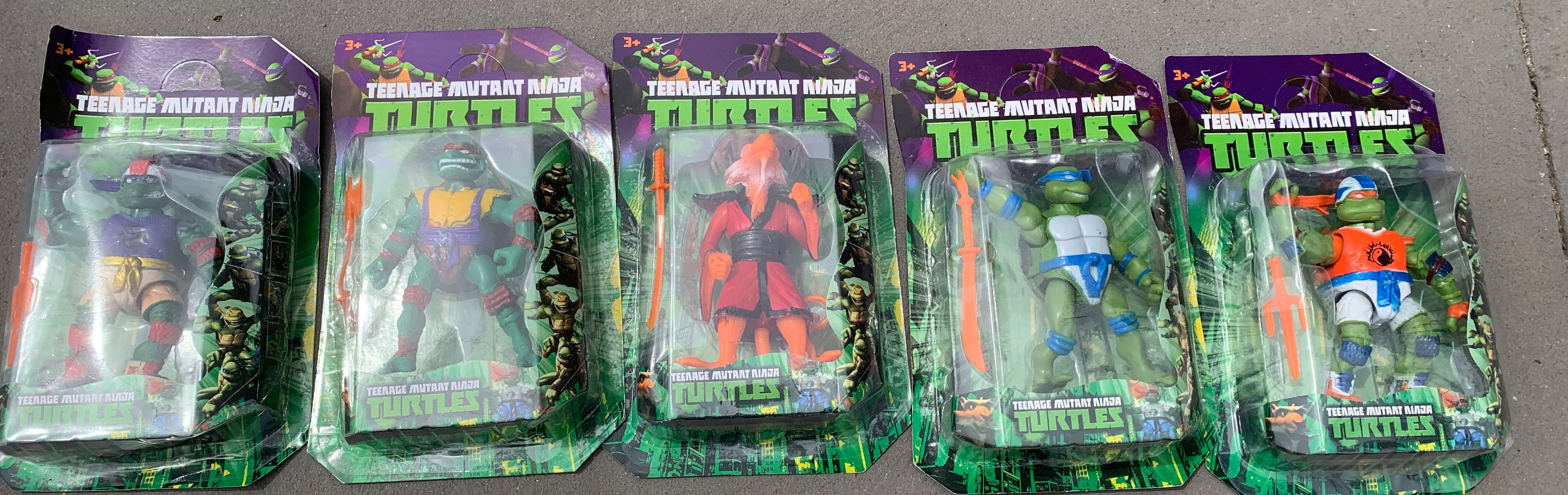 Ninja turtles set 🎄flash sale 🎄